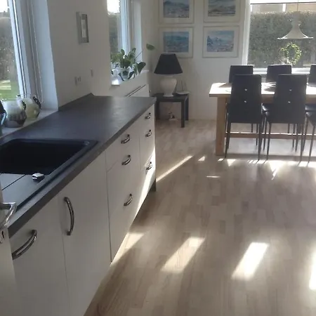 Tranevej 6 Feriehus